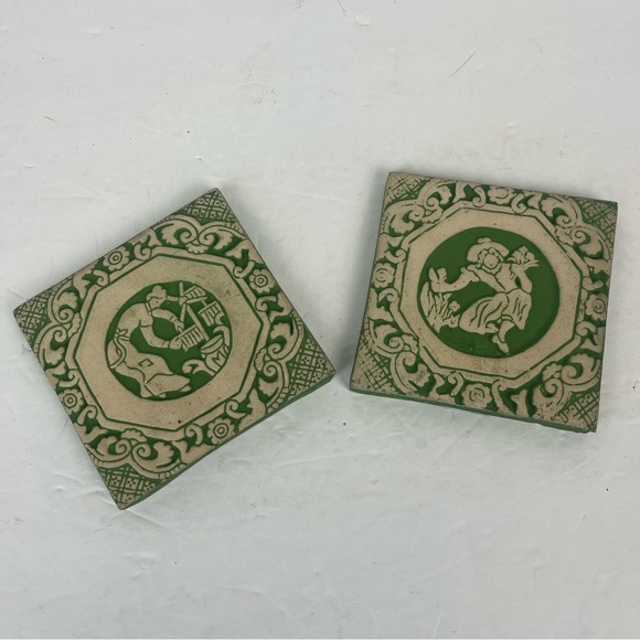 Monrovian Pottery & Tile works PA -vintage repro in green & cream-2pc - Picture 4 of 13